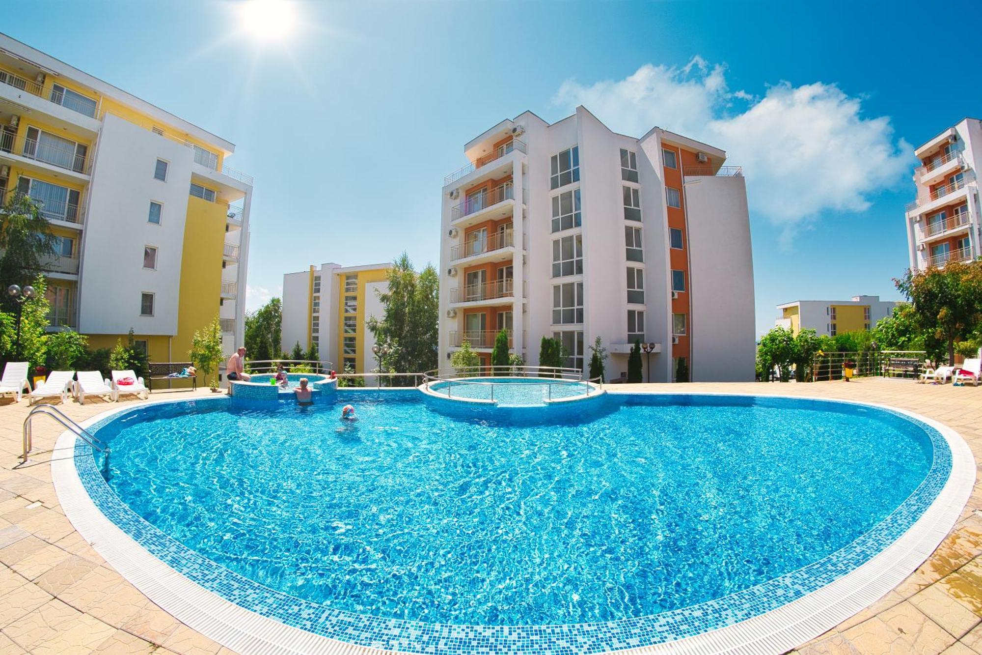 Imperial And Crown Fort Noks Grand Resort Sveti Vlas Exterior photo