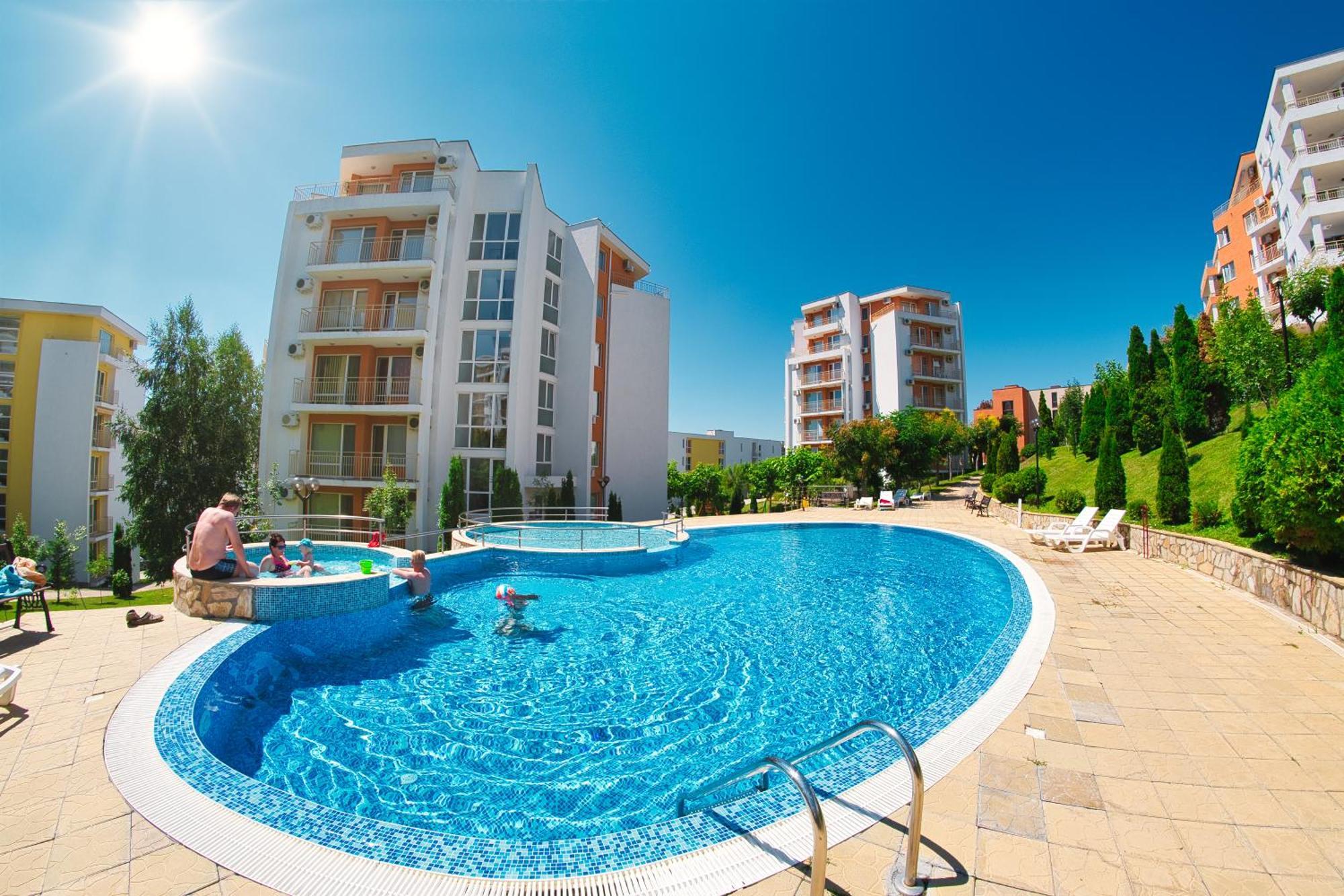 Imperial And Crown Fort Noks Grand Resort Sveti Vlas Exterior photo